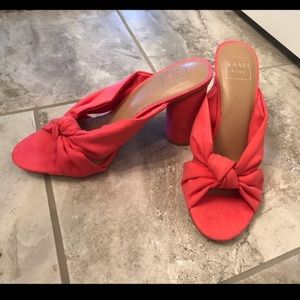 Kaari Blue Knot Mule